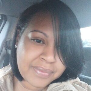 Meet your Posher, Loreal